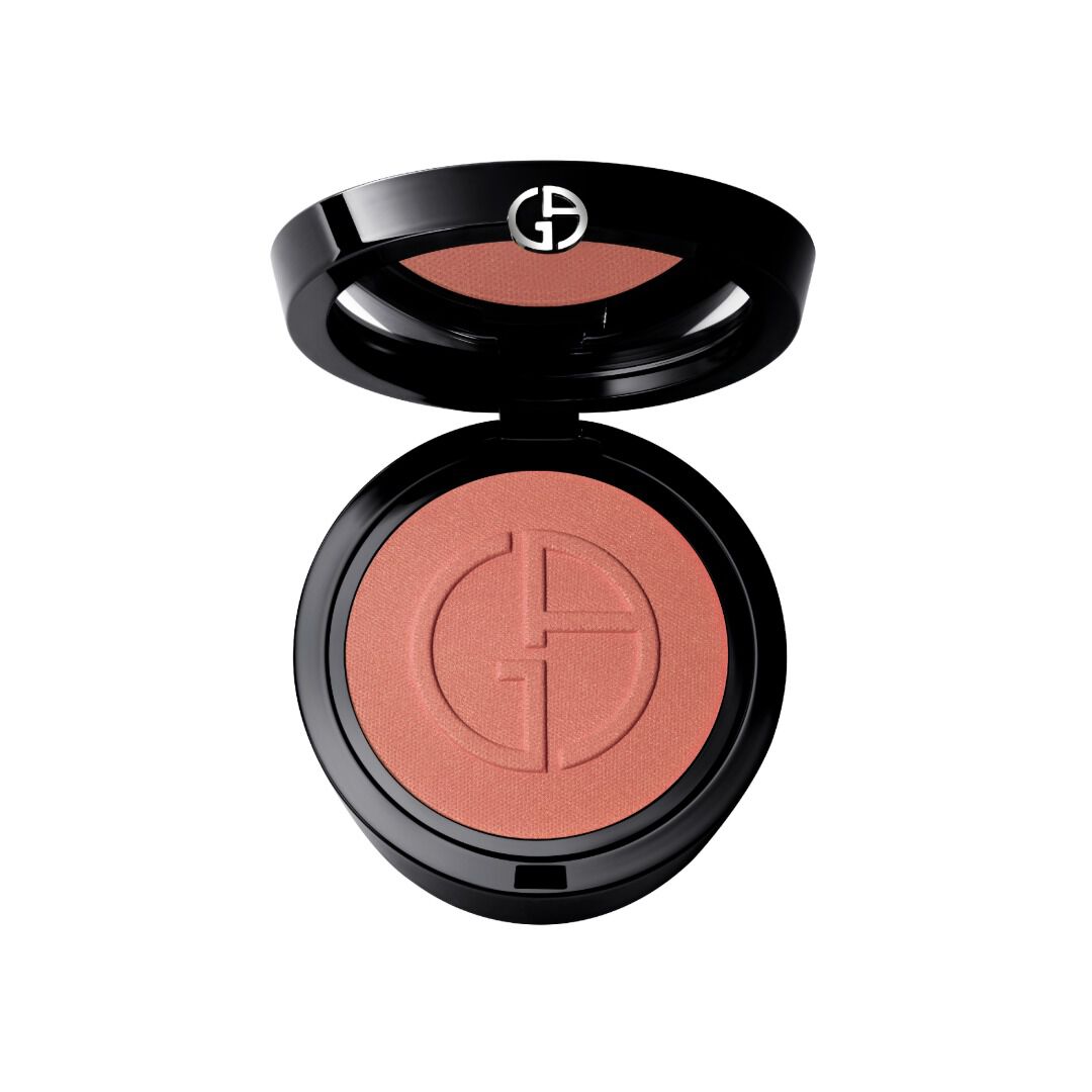 ジョルジオアルマーニビューティー　ルミナス　シルクグロウブラッシュ Luminous Silk Glow Blush — Powder Blush — Armani Beauty